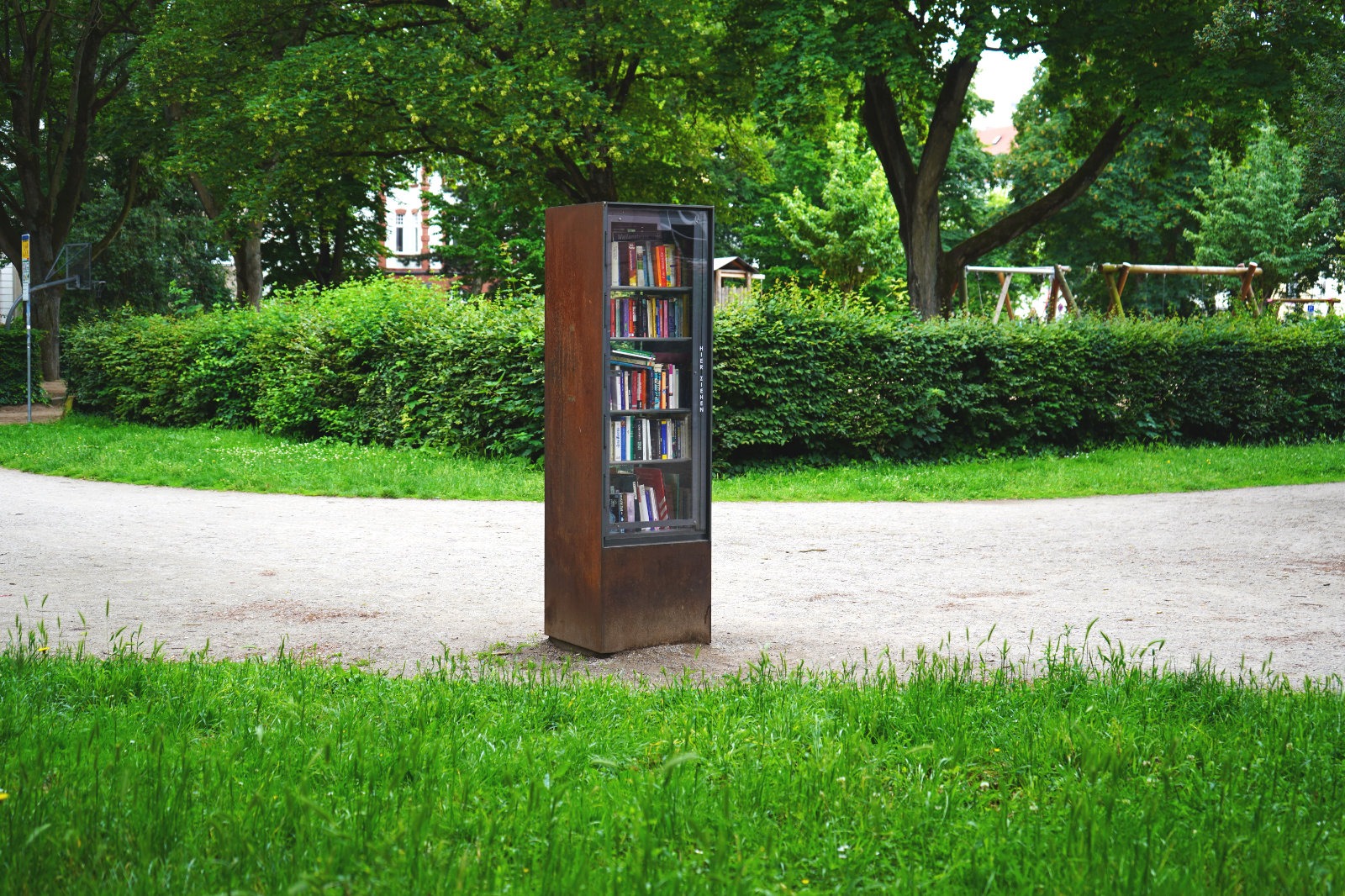 Neuer Bücherschrank für Tiefenbroich geplant